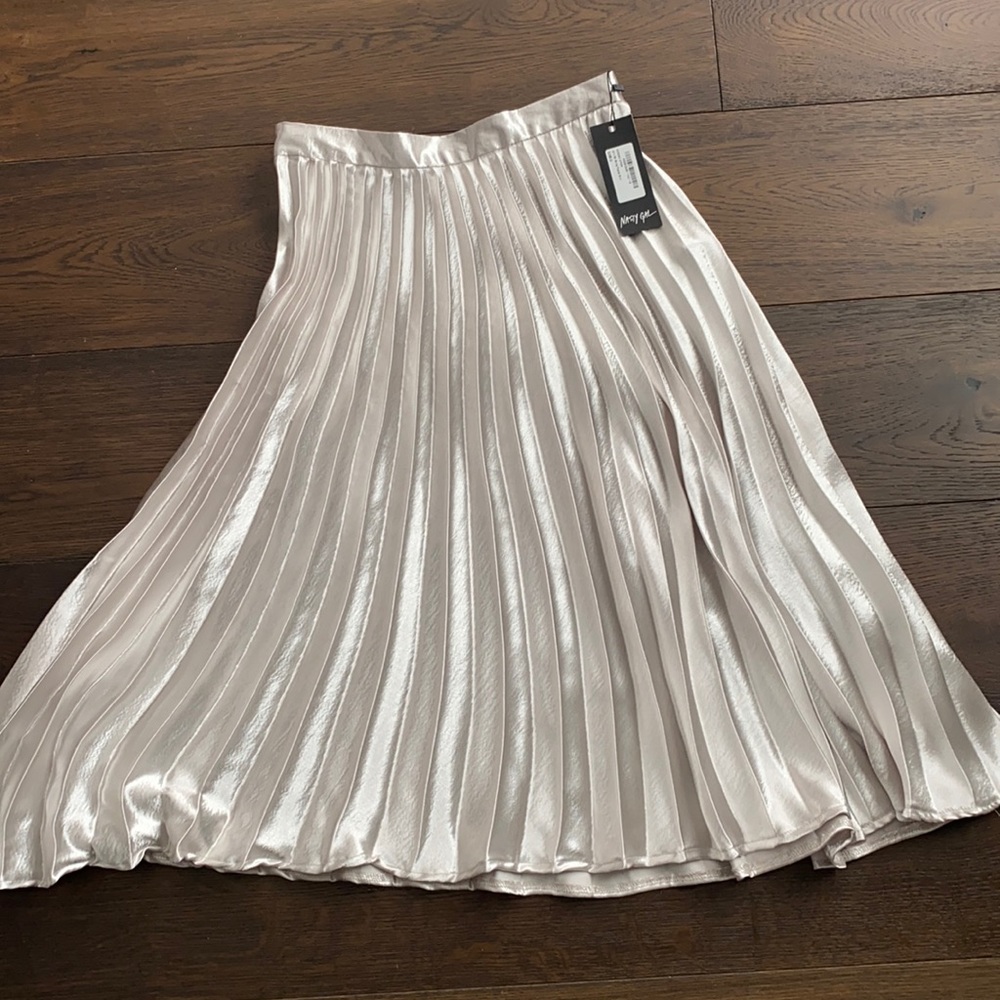 NWTa Nasty gal pleaded skirt